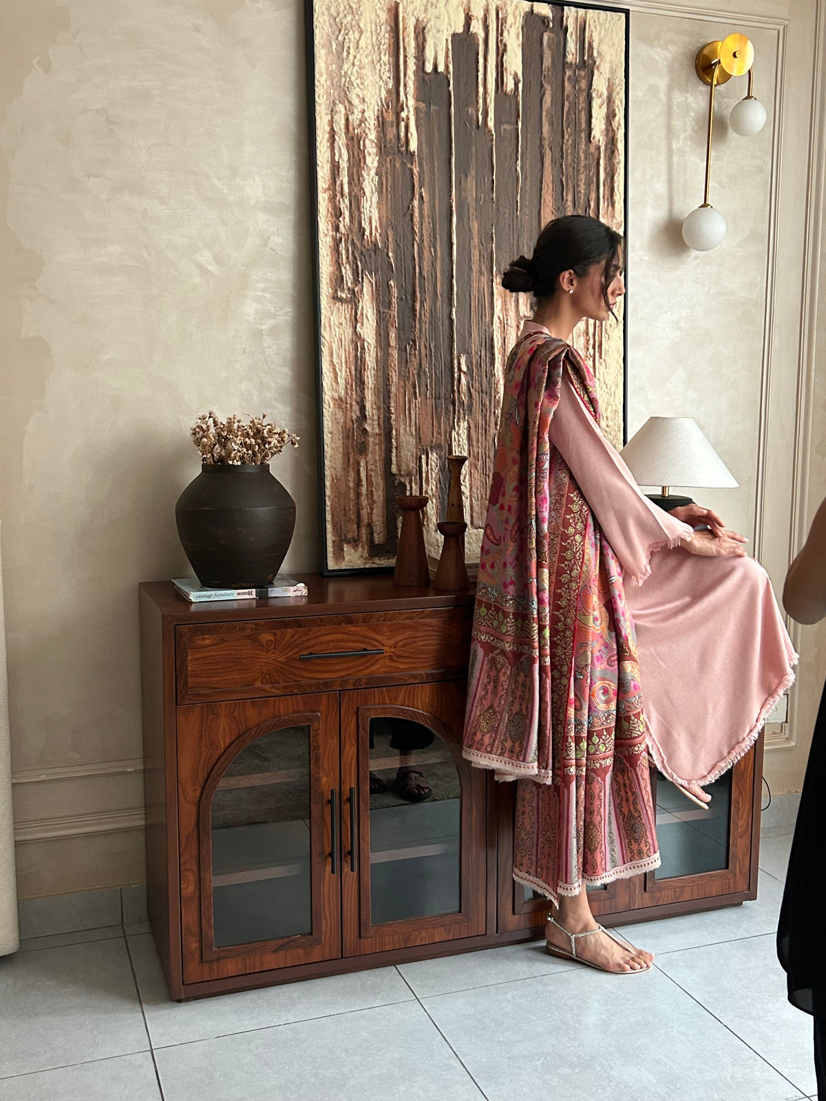 Aria Cabinet