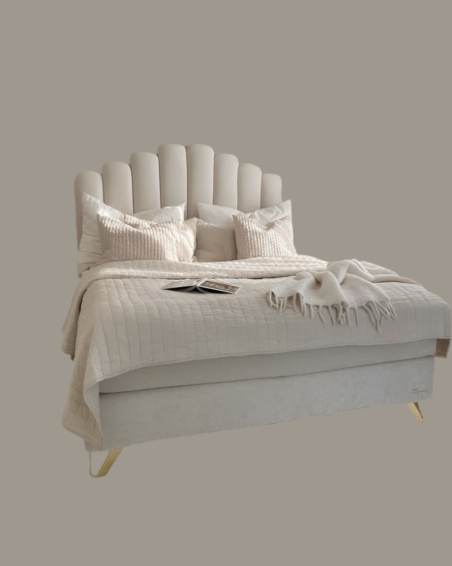 Scallop Fabric Bed