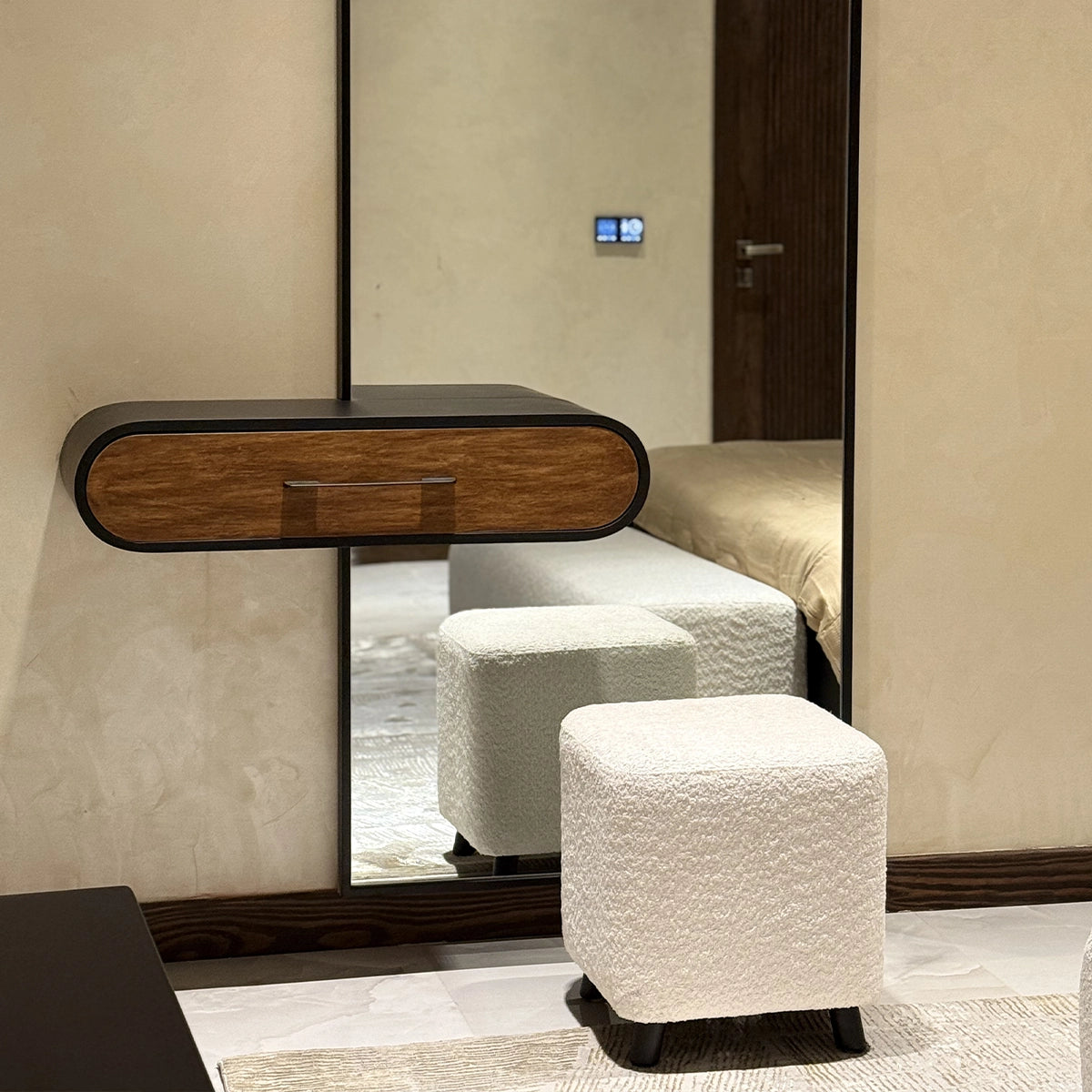 Arch Mirror With Dresser