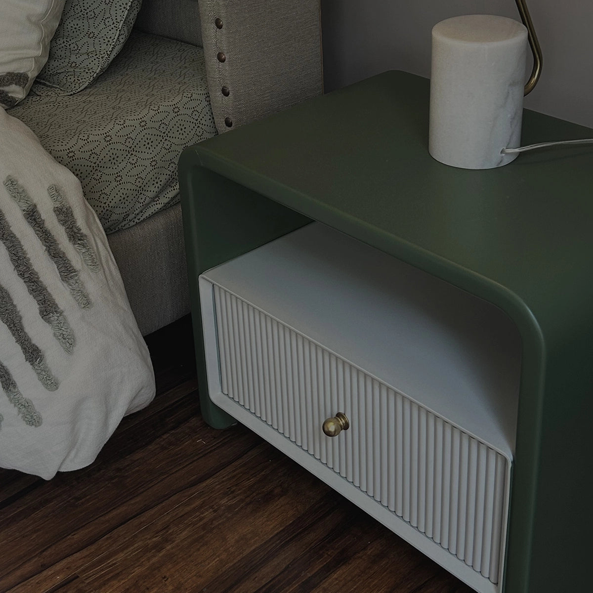 Sidetable