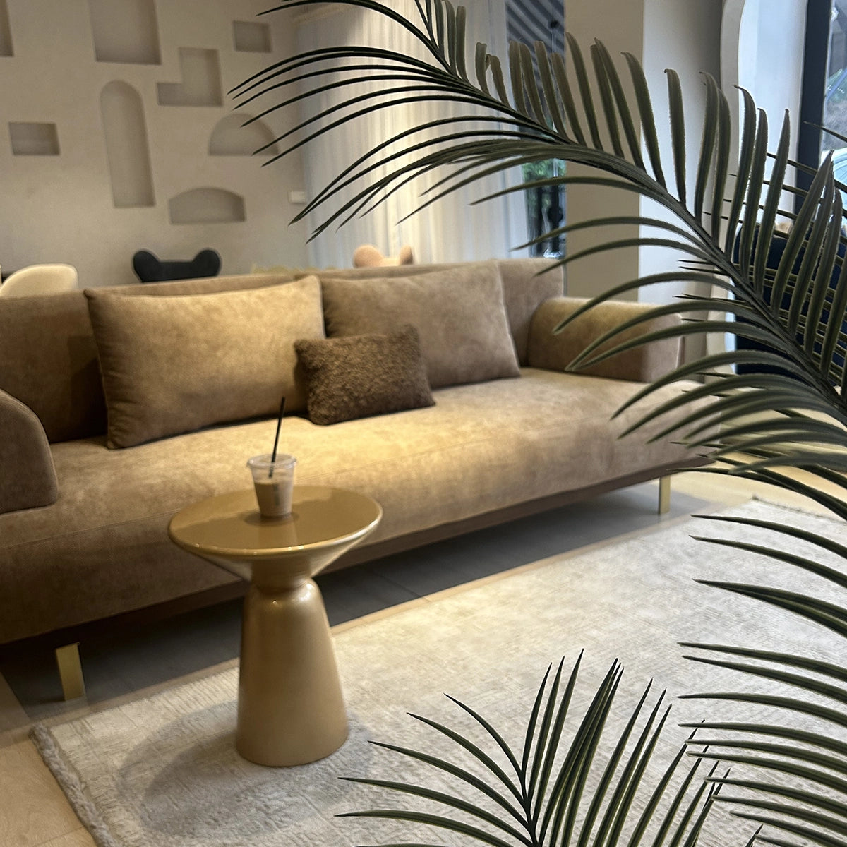 Ashlyn Sofa