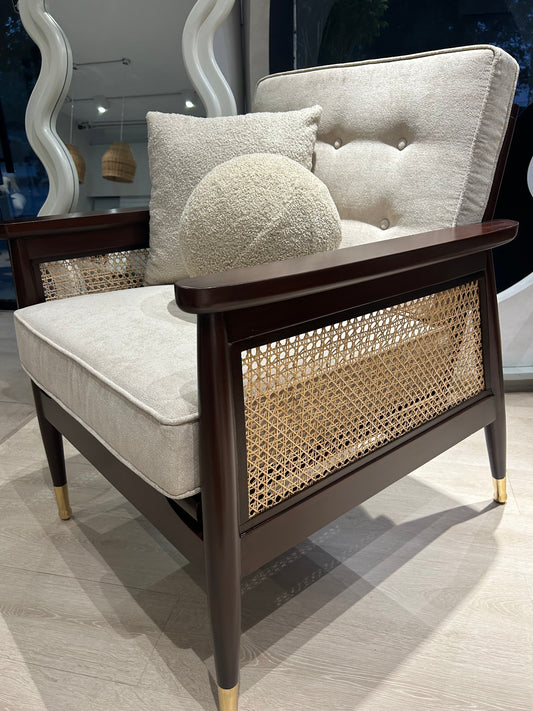 Mia Chair