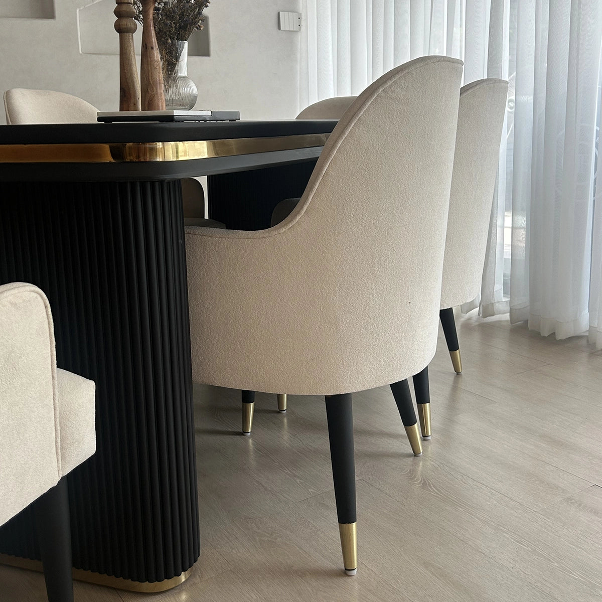 Fluted Dining Set