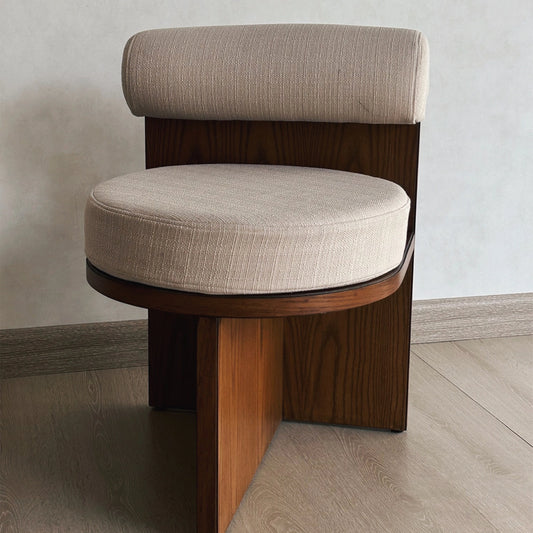 Nuna Chair