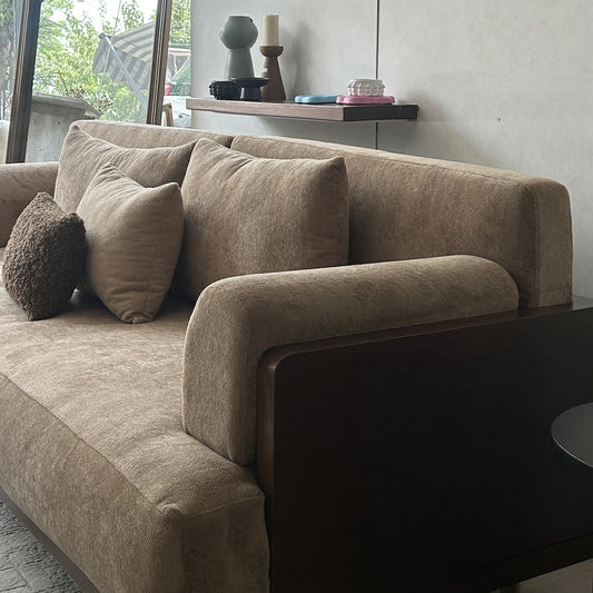 Ashlyn Sofa